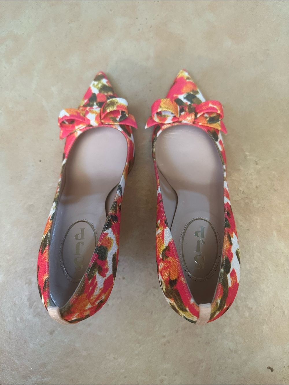 SJP by Sarah Jessica Parker Floral Pointed-Toe Bow Pumps - Pink Orange Multi - Picture 3 of 4